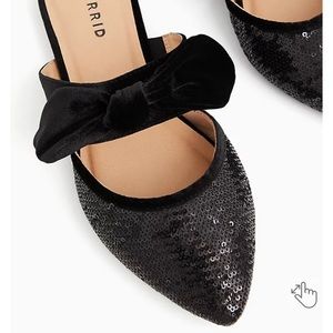 Torrid 13 Wide Black Point Sequin Shoes